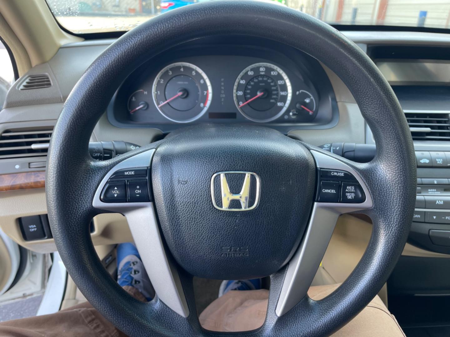 2008 Alpine White /Tan Honda Accord EX (1HGCP36708A) with an 3.5 V6 engine, AT transmission, located at 813 E Fairview Ave, Meridian , ID, 83642, (208) 336-8230, 43.618851, -116.384010 - Photo#11